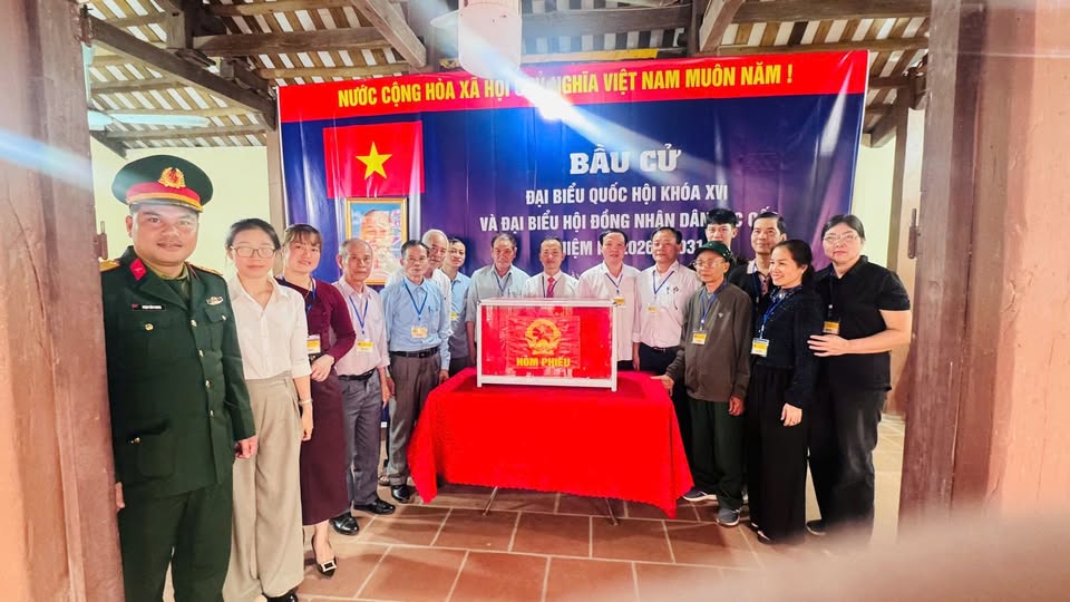 TỔ BẦU CỬ SỐ 5 – ĐƠN VỊ BẦU CỬ SỐ 1 HOÀN THÀNH 99% CỬ TRI ĐI BẦU SỚM NHẤT XÃ