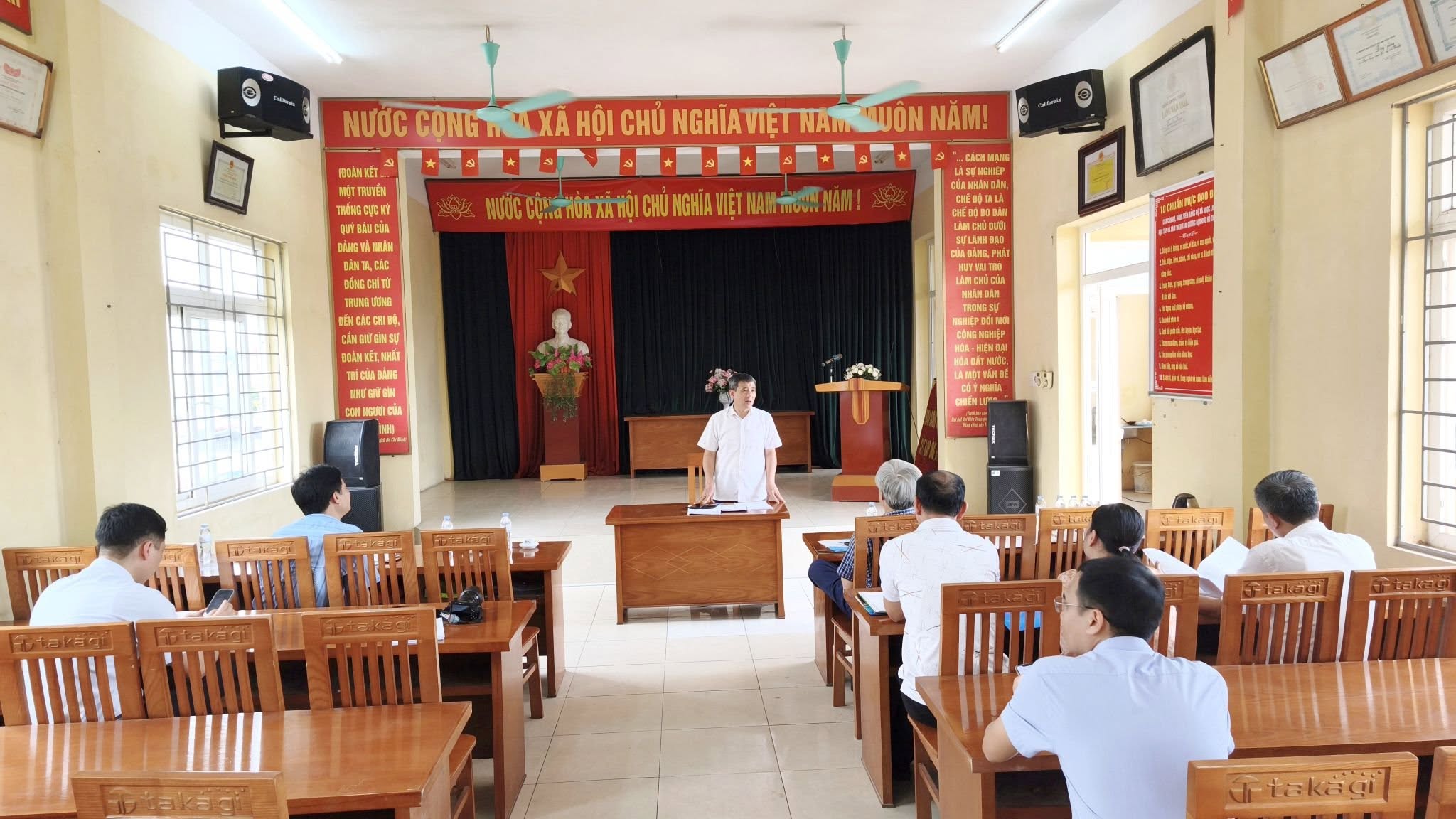 BẢO HIỂM XÃ HỘI CƠ SỞ YÊN MỸ TUYÊN TRUYỀN BẢO HIỂM XÃ HỘI, BẢO HIỂM Y TẾ TẠI XÃ NGUYỄN VĂN LINH