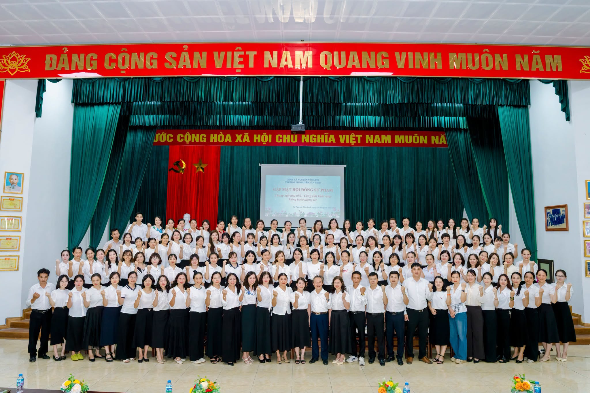 TRƯỜNG TIỂU HỌC NGUYỄN VĂN LINH – NƠI ĐOÀN KẾT, ĐỔI MỚI VÀ LAN TỎA YÊU THƯƠNG