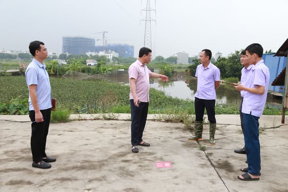 CHỦ TỊCH UBND XÃ NGUYỄN HẢI PHONG KIỂM TRA TIẾN ĐỘ CÁC DỰ ÁN TRỌNG ĐIỂM TRÊN ĐỊA BÀN XÃ
