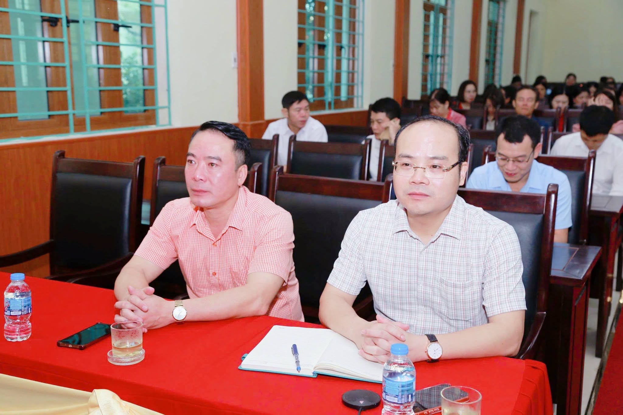 XÃ NGUYỄN VĂN LINH THAM DỰ HỘI NGHỊ TOÀN QUỐC NGHIÊN CỨU, HỌC TẬP, QUÁN TRIỆT VÀ TRIỂN KHAI THỰC HIỆN NGHỊ QUYẾT HỘI NGHỊ LẦN THỨ TƯ BAN CHẤP HÀNH TRUNG ƯƠNG ĐẢNG KHÓA XIV