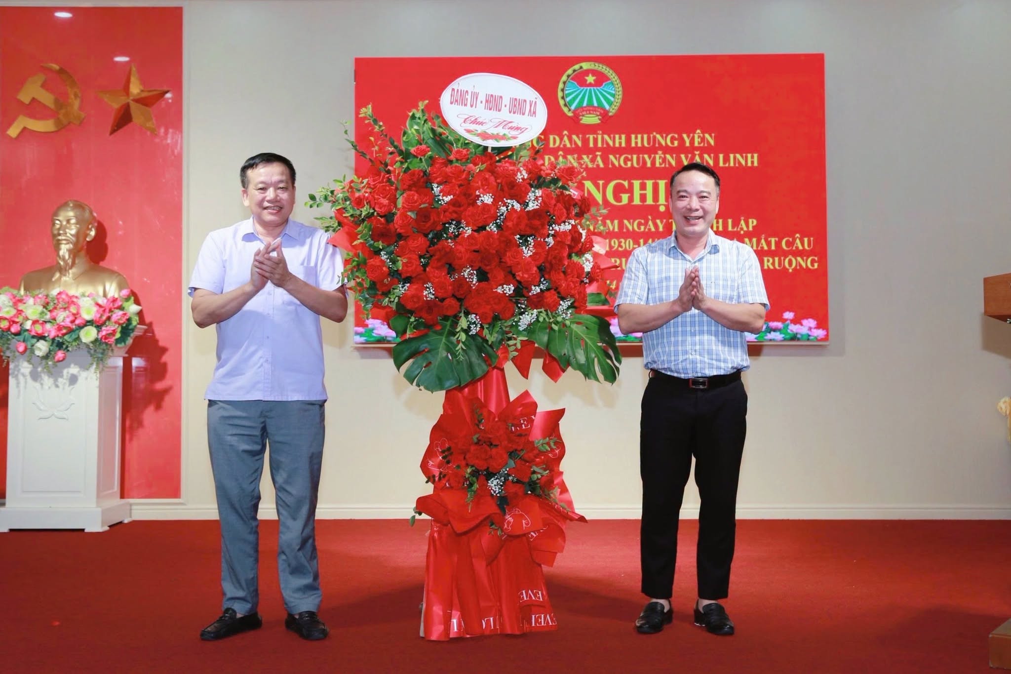 HỘI NÔNG DÂN XÃ RA MẮT CÂU LẠC BỘ NÔNG DÂN BẢO VỆ MÔI TRƯỜNG TRÊN ĐỒNG RUỘNG